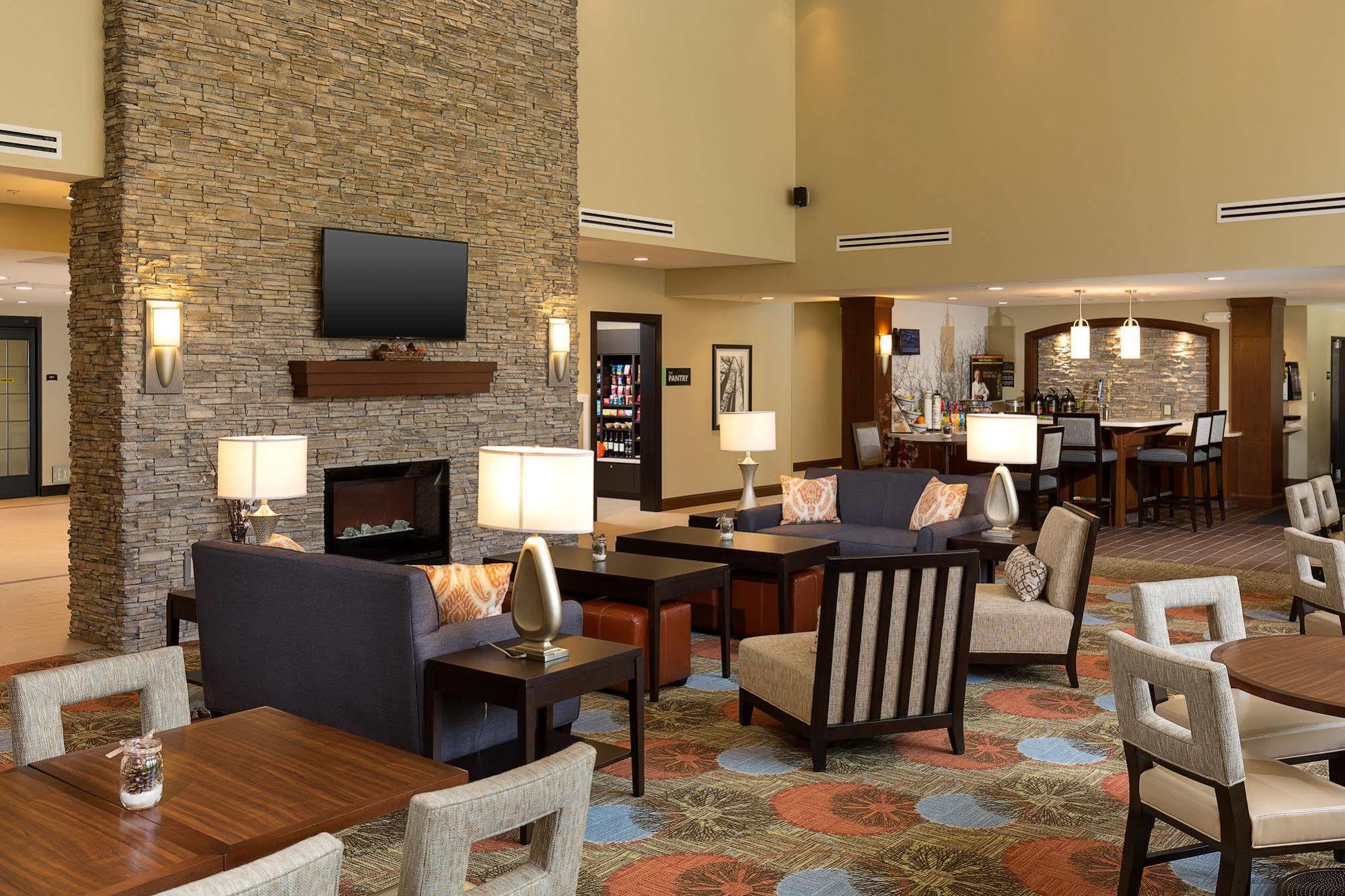 Staybridge Suites Corona South By Ihg Экстерьер фото