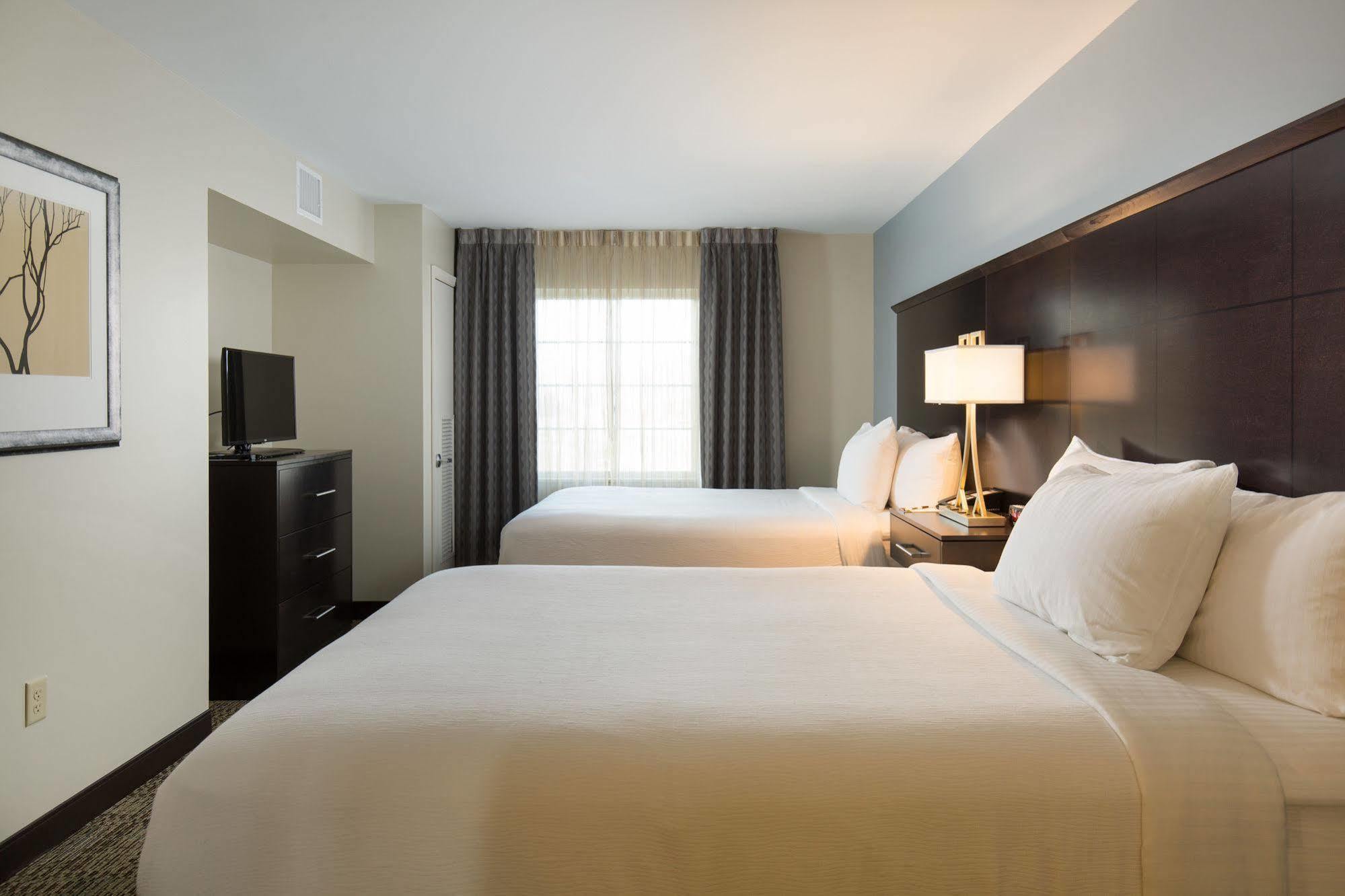 Staybridge Suites Corona South By Ihg Экстерьер фото