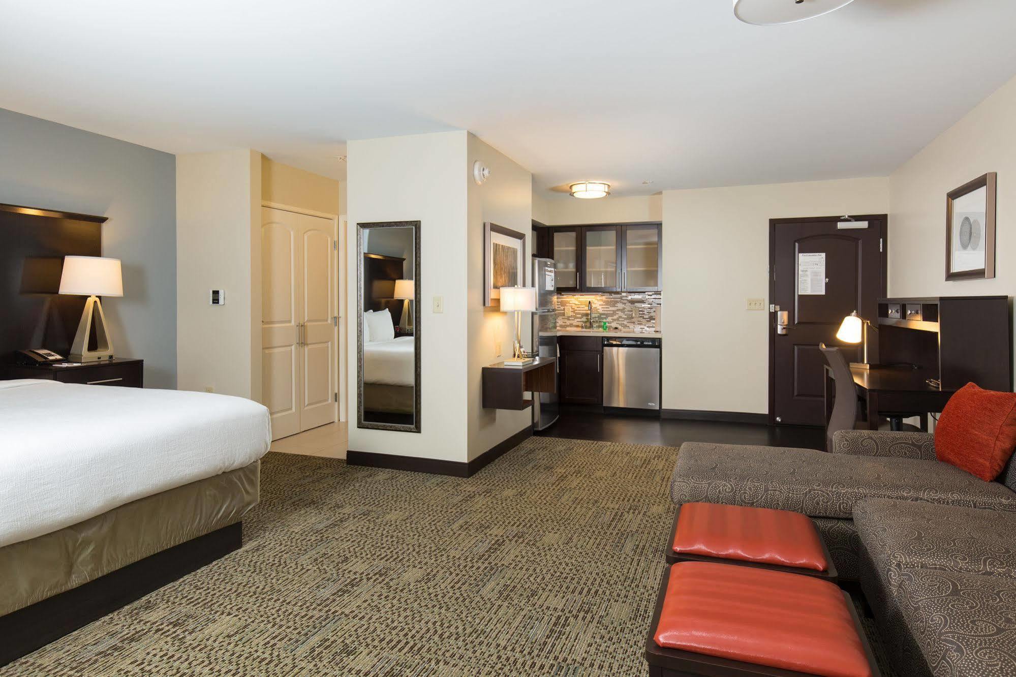 Staybridge Suites Corona South By Ihg Экстерьер фото